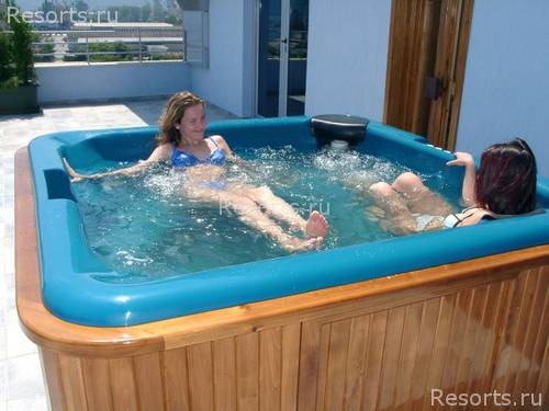 Aqua Hotel 12